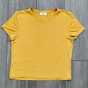 Babaton Isamu cropped t-shirt sz M